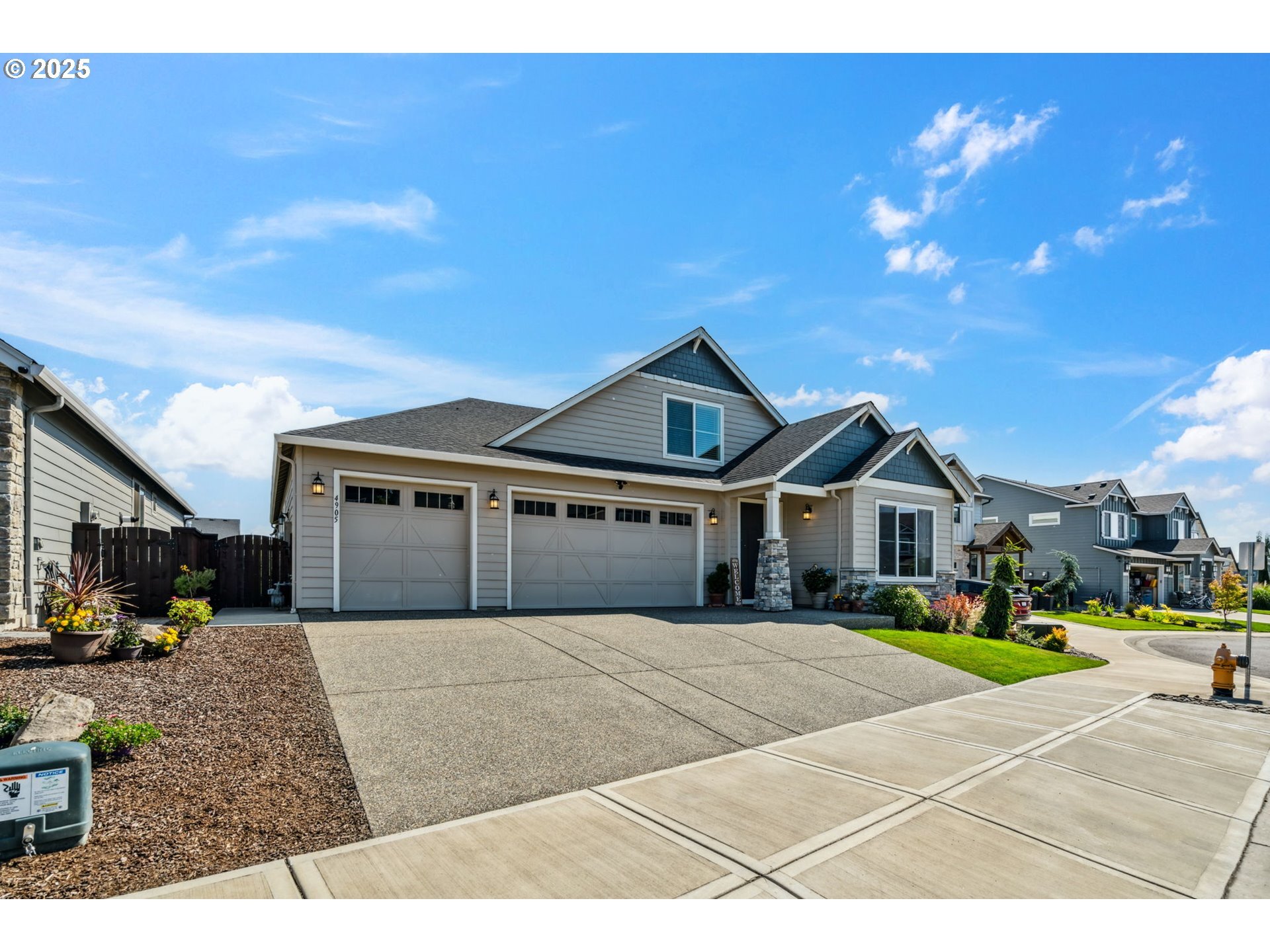 Property Photo: 4905 S 12th Cir WA 98642