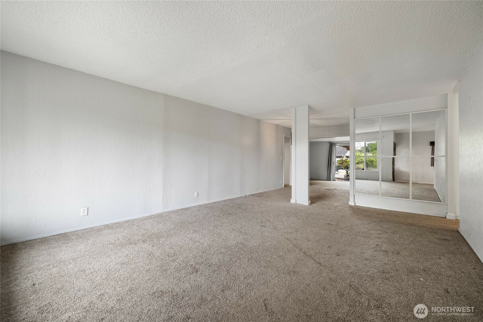 Property Photo:  2220  91st Street E  WA 98445 
