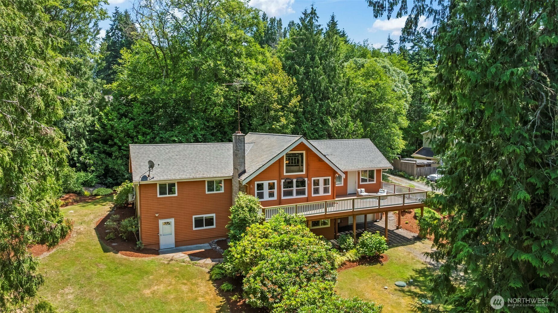 12170  Viewcrest Place NE  Bainbridge Island WA 98110 photo