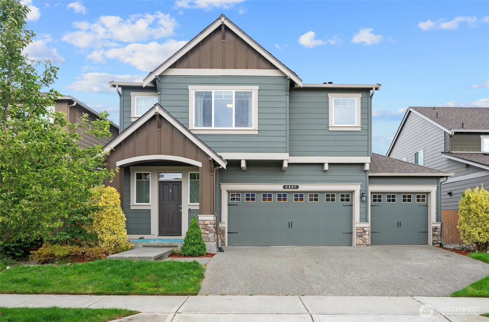 2807  13th Avenue Ct NW  Puyallup WA 98371 photo