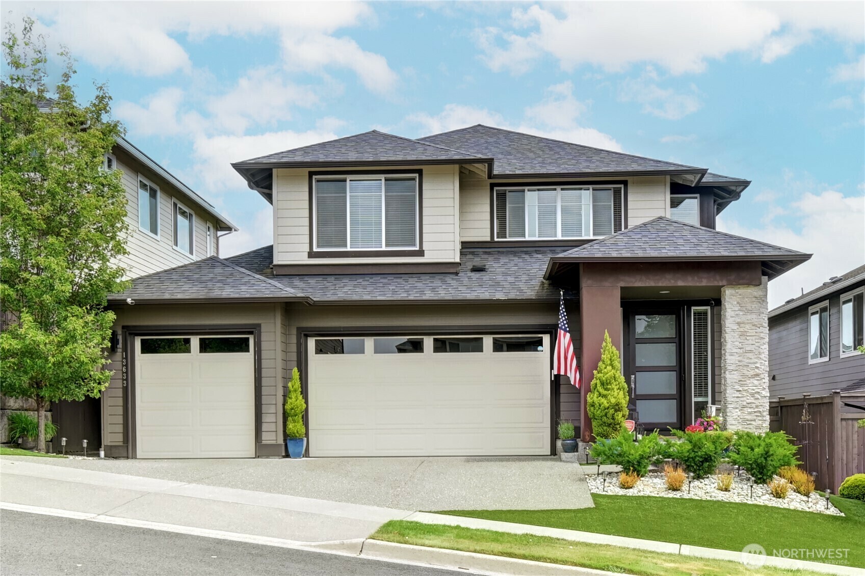 Property Photo: 13633 198th Avenue SE WA 98272