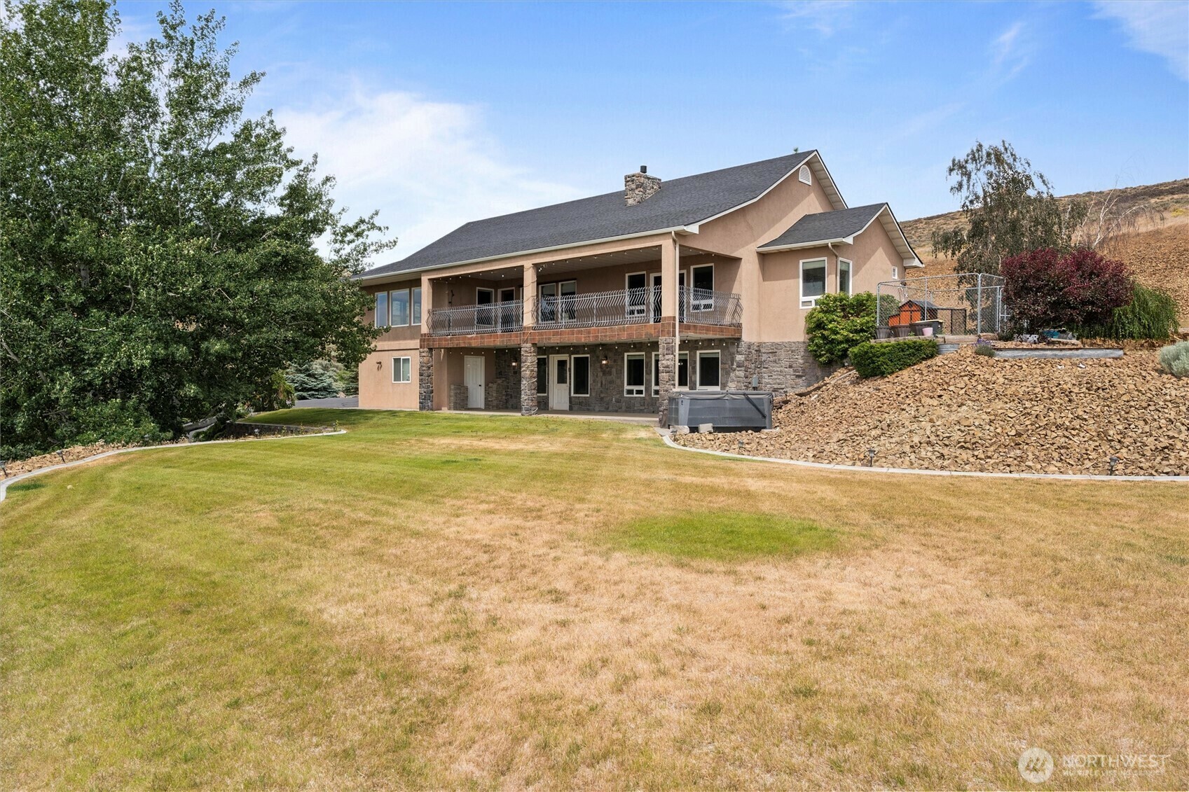 Property Photo:  568  Morning Star Boulevard  WA 98823 