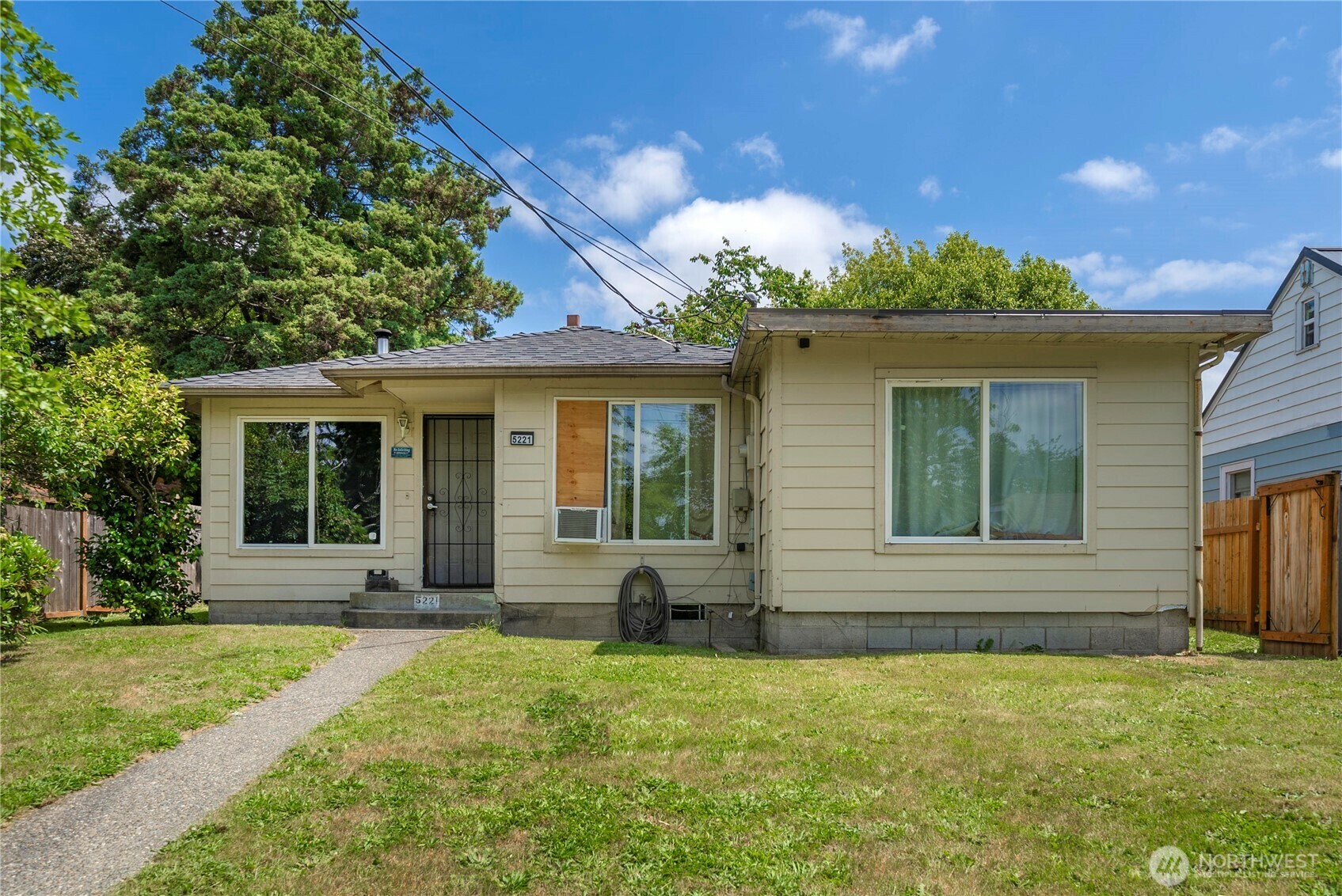 5221 S I Street  Tacoma WA 98408 photo