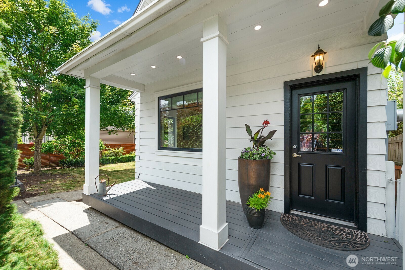 Property Photo: 5819 17th Avenue S WA 98108