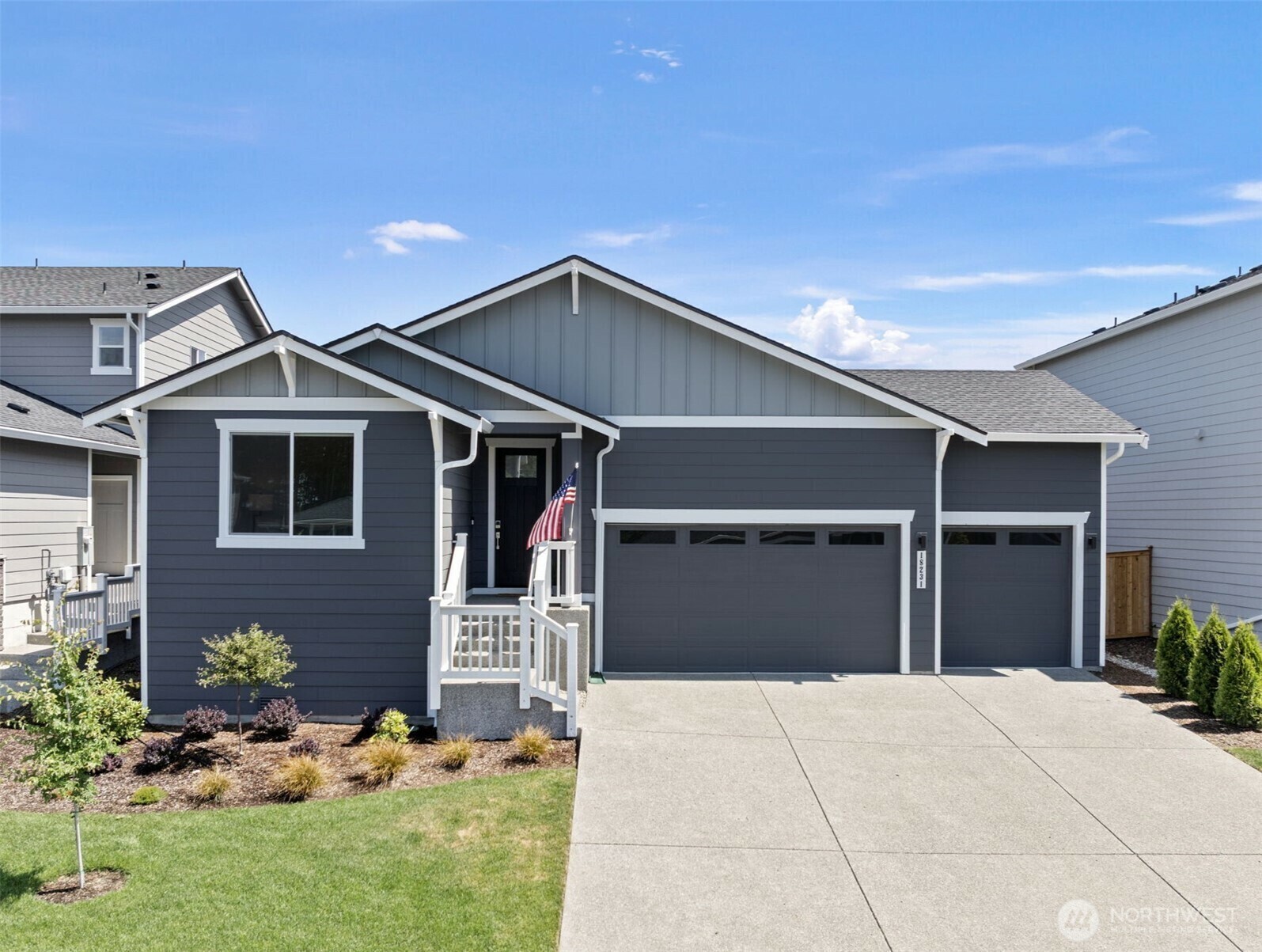 Property Photo: 18231 132nd Avenue E WA 98374