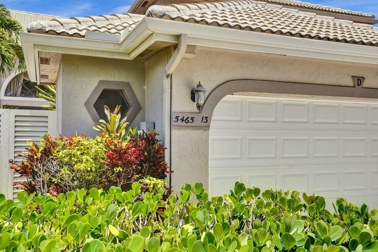 Property Photo: 5465 Monterey D Circle D FL 33484