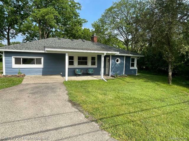 Property Photo: 18290 Sunset Street MI 48152