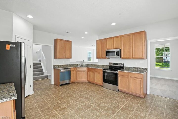 Property Photo: 616 Normandy St VA 23701