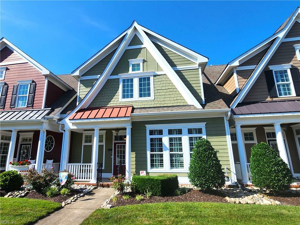 Property Photo: 1404 Sommerton Way VA 23320