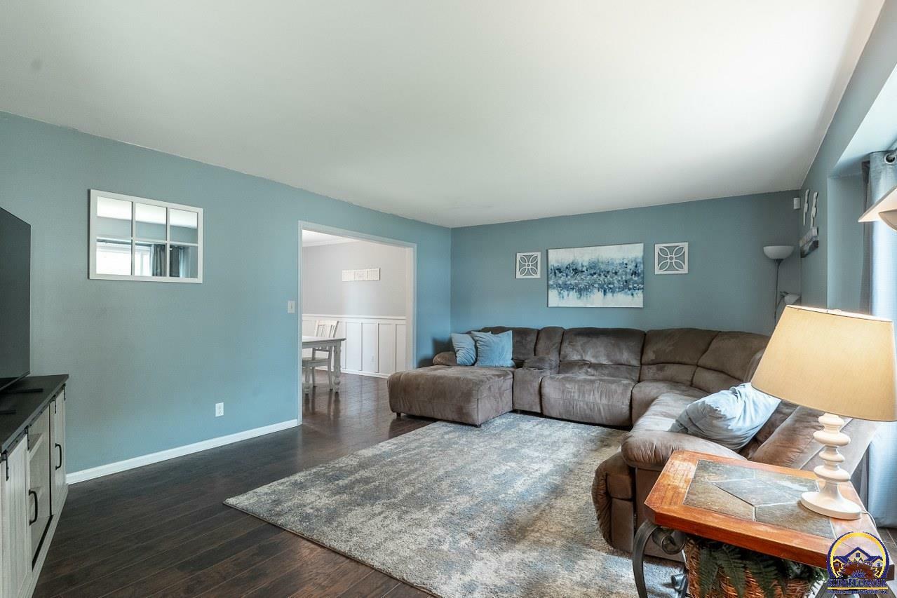 Property Photo:  3910 SW Gamwell Rd  KS 66610 