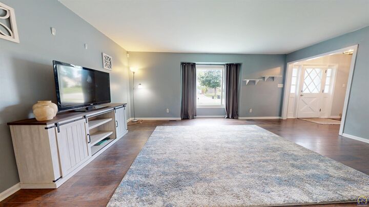 Property Photo: 3910 SW Gamwell Rd KS 66610