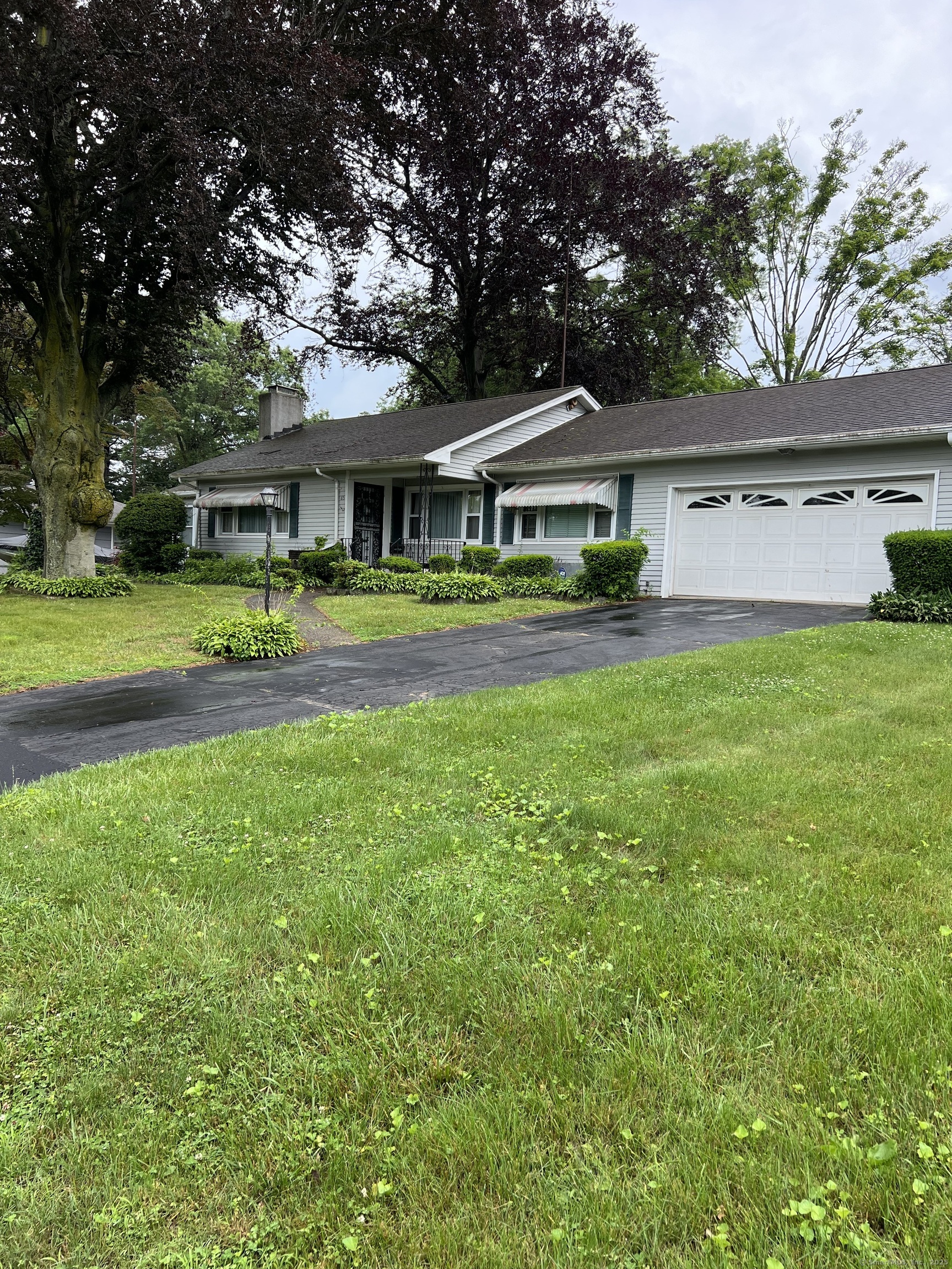 Property Photo: