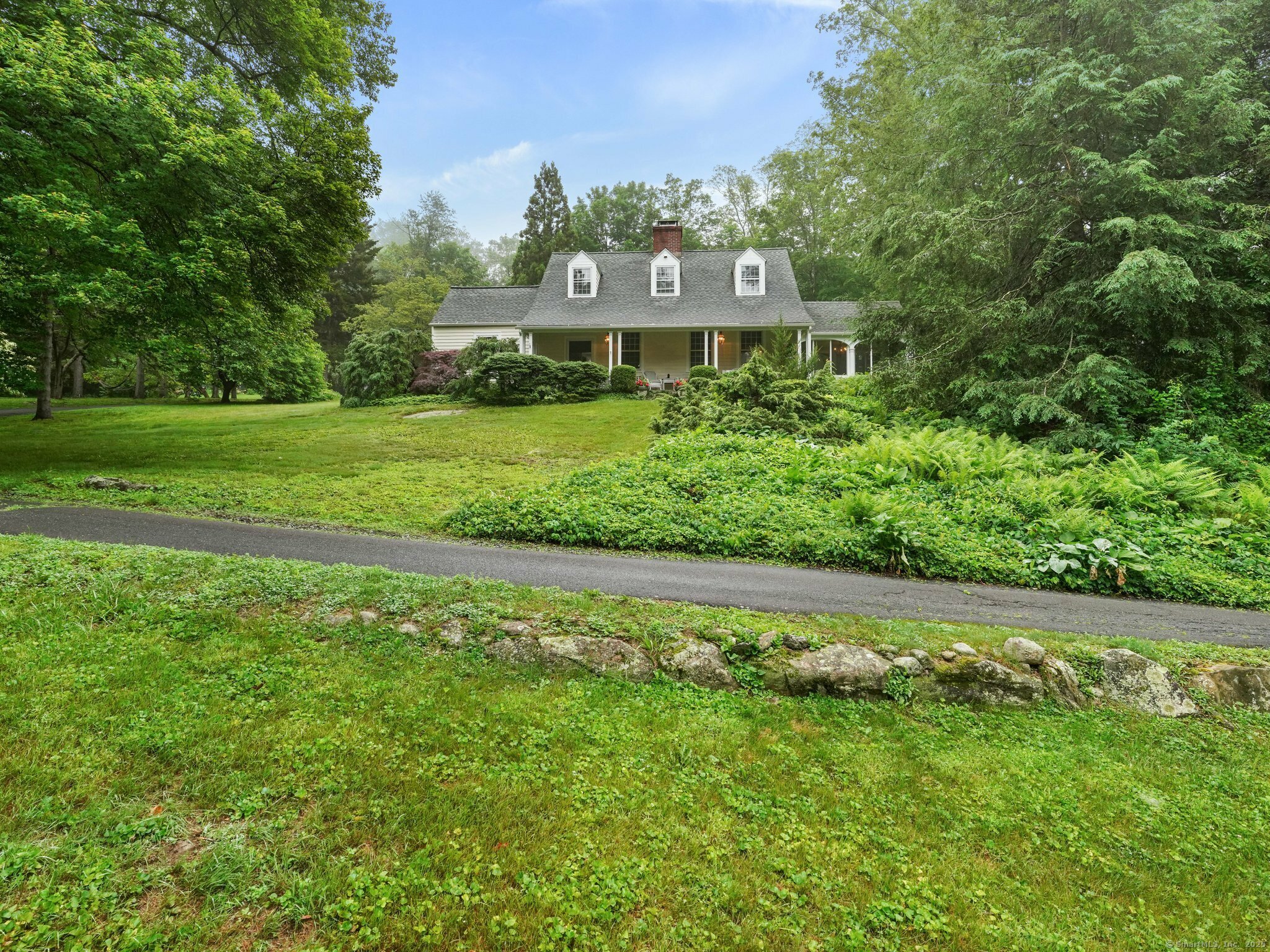 Property Photo:  33 Great Pasture Road  CT 06896 