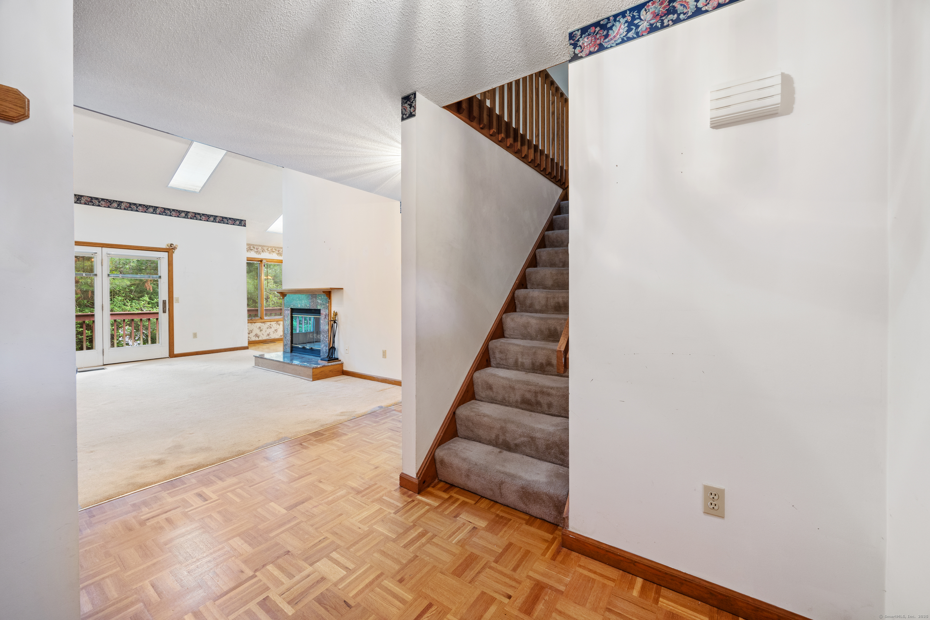 Property Photo:  543 South Farms Terrace 543  CT 06489 