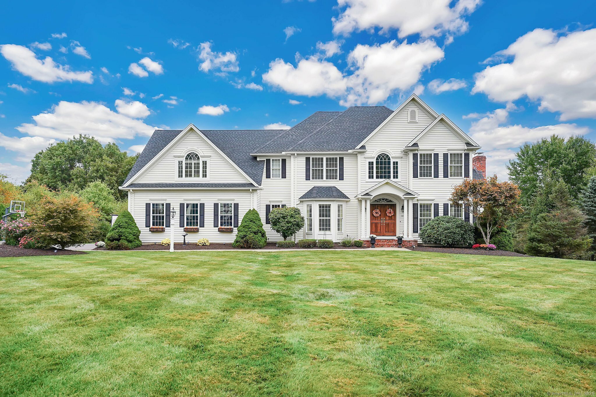 Property Photo: 100 Cold Spring Lane CT 06078