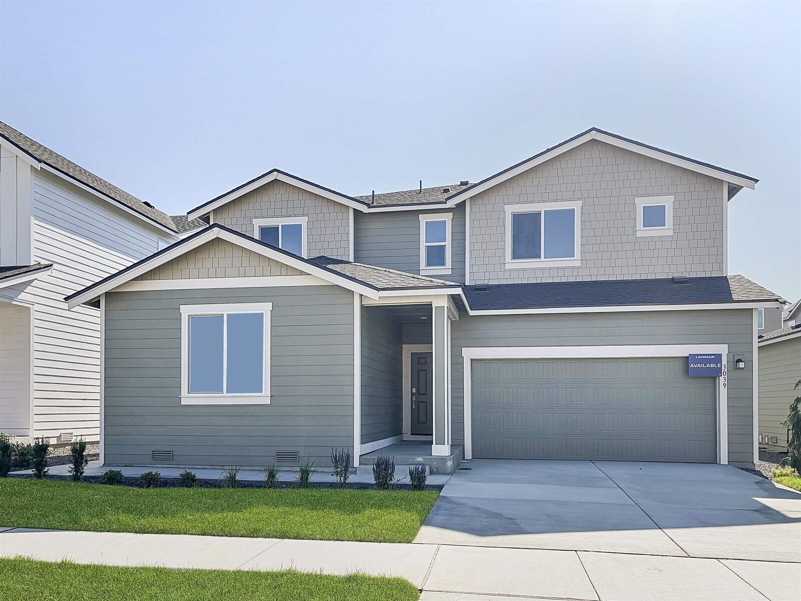 Property Photo: 3039 S Durango Ln WA 99037