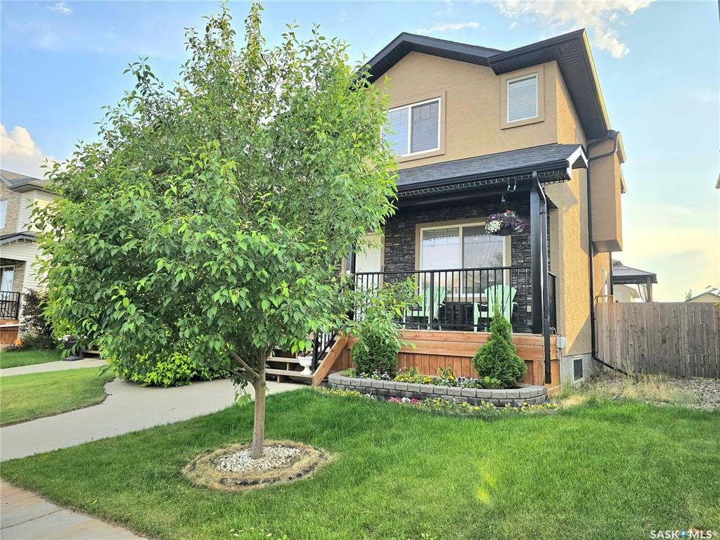 Property Photo: 223 Klassen Crescent SK S7R 0G1
