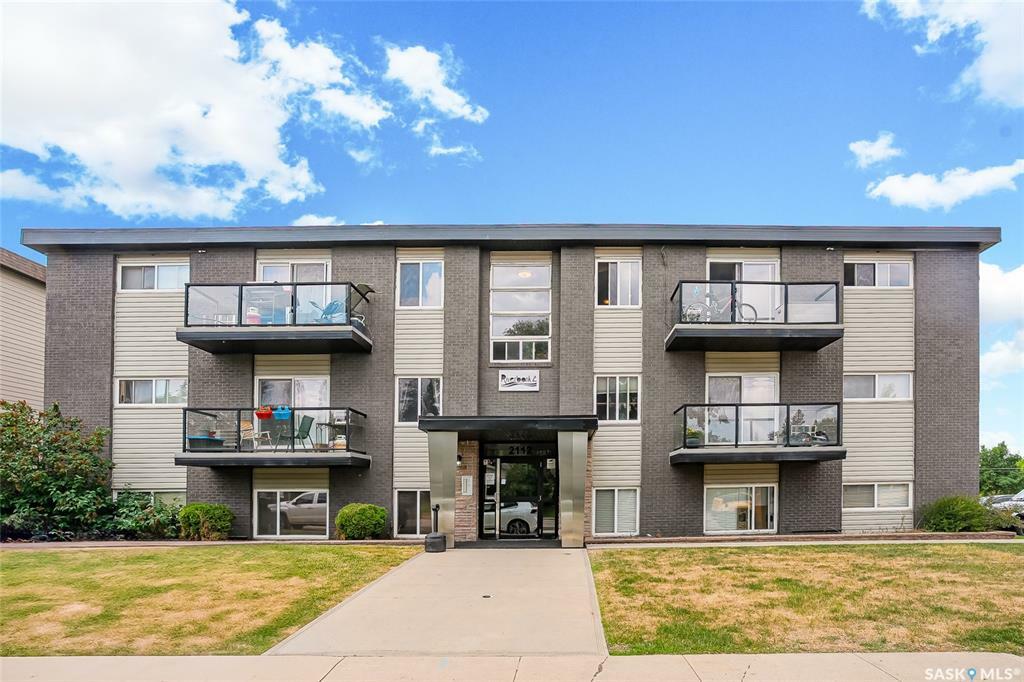 Property Photo: 2112 Ste Cecilia Avenue 11 SK S7M 0P2
