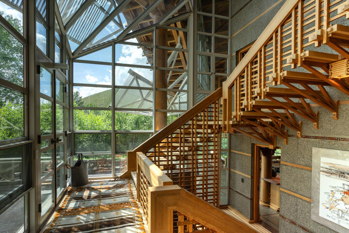 Property Photo: 709 Fairway Rd ID 83353