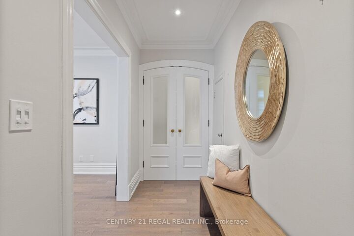 Property Photo: 93 Douglas Crescent ON M4W 2E6