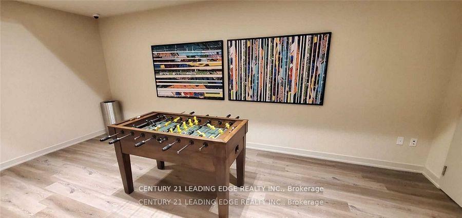 Property Photo: 4085 Parkside Village Drive 406 ON L5B 0K8