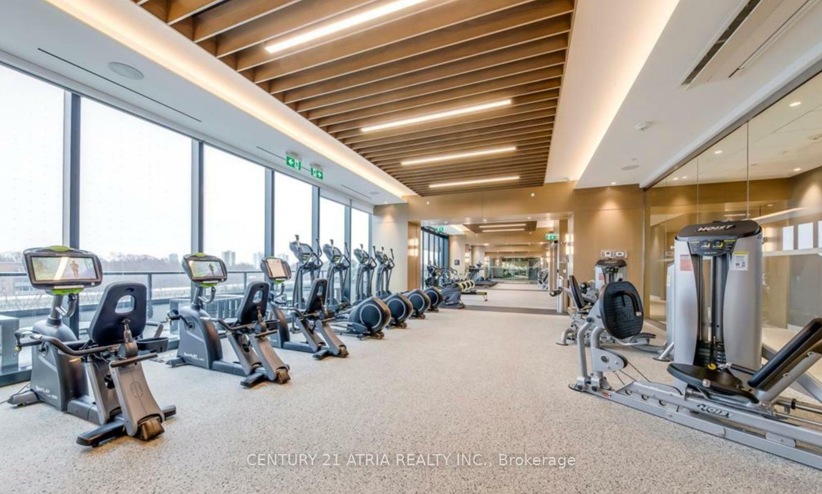 Property Photo: 575 Bloor Street E 2103 ON M4W 0B2