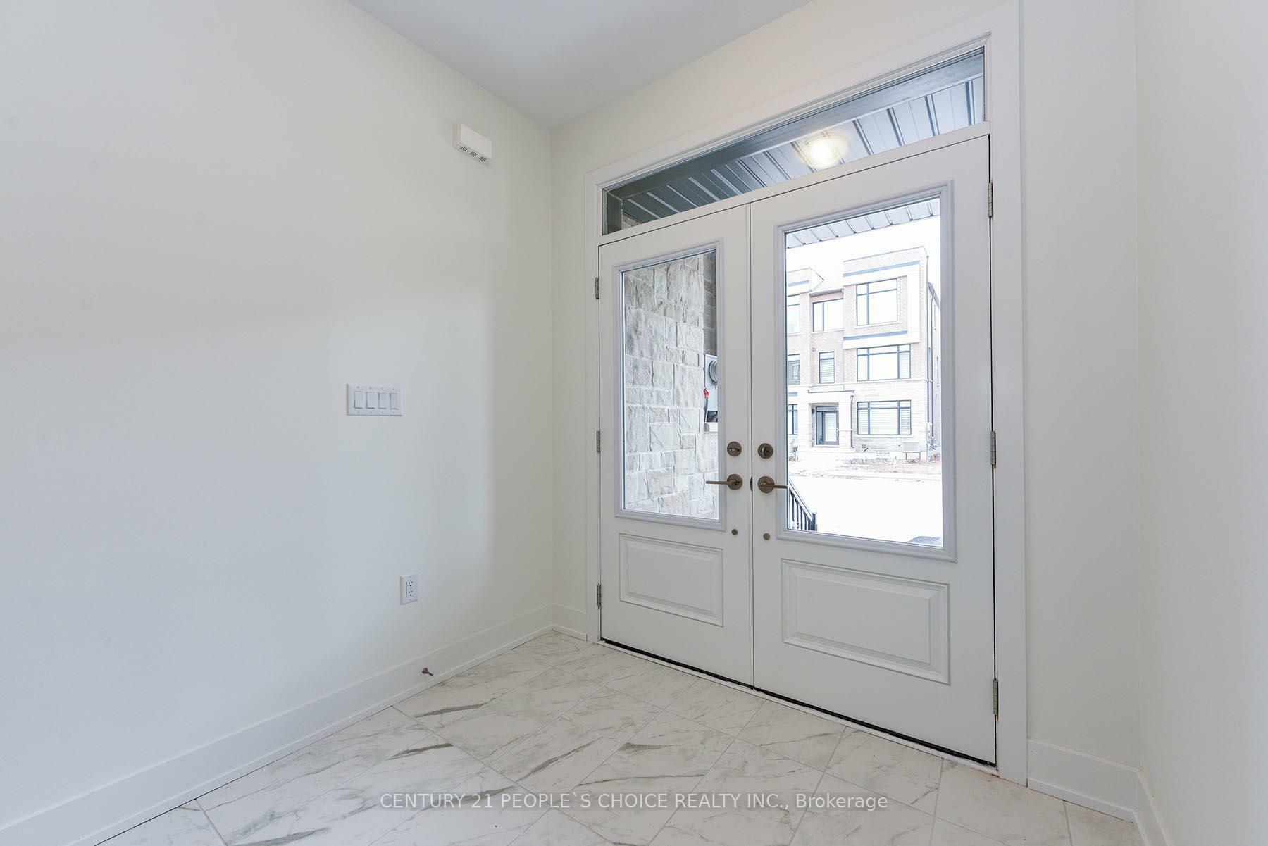 Property Photo: 1103 Wheat Boom Drive ON L6H 8B9