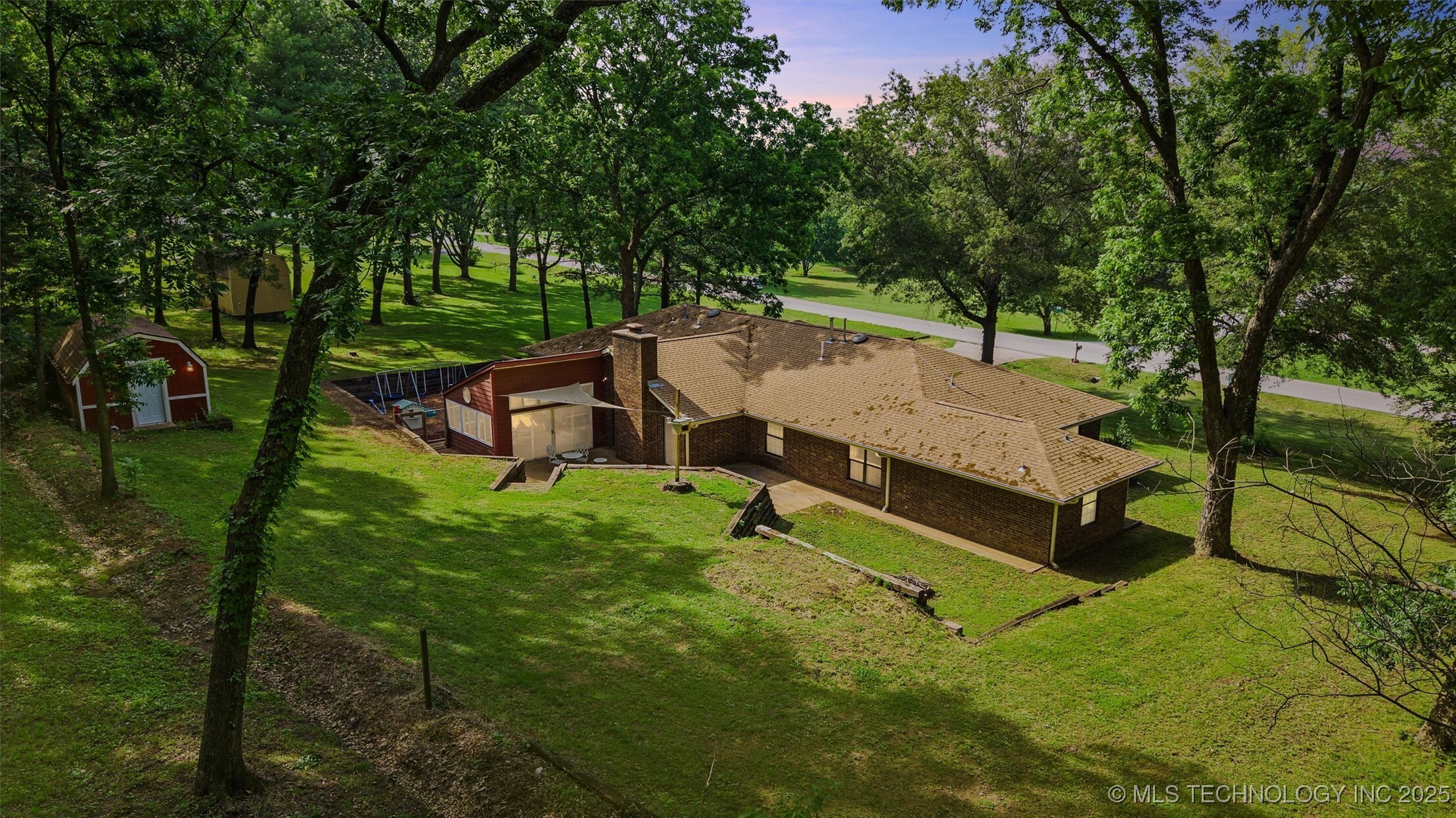 Property Photo: 302 Southern Hills Drive KS 67337