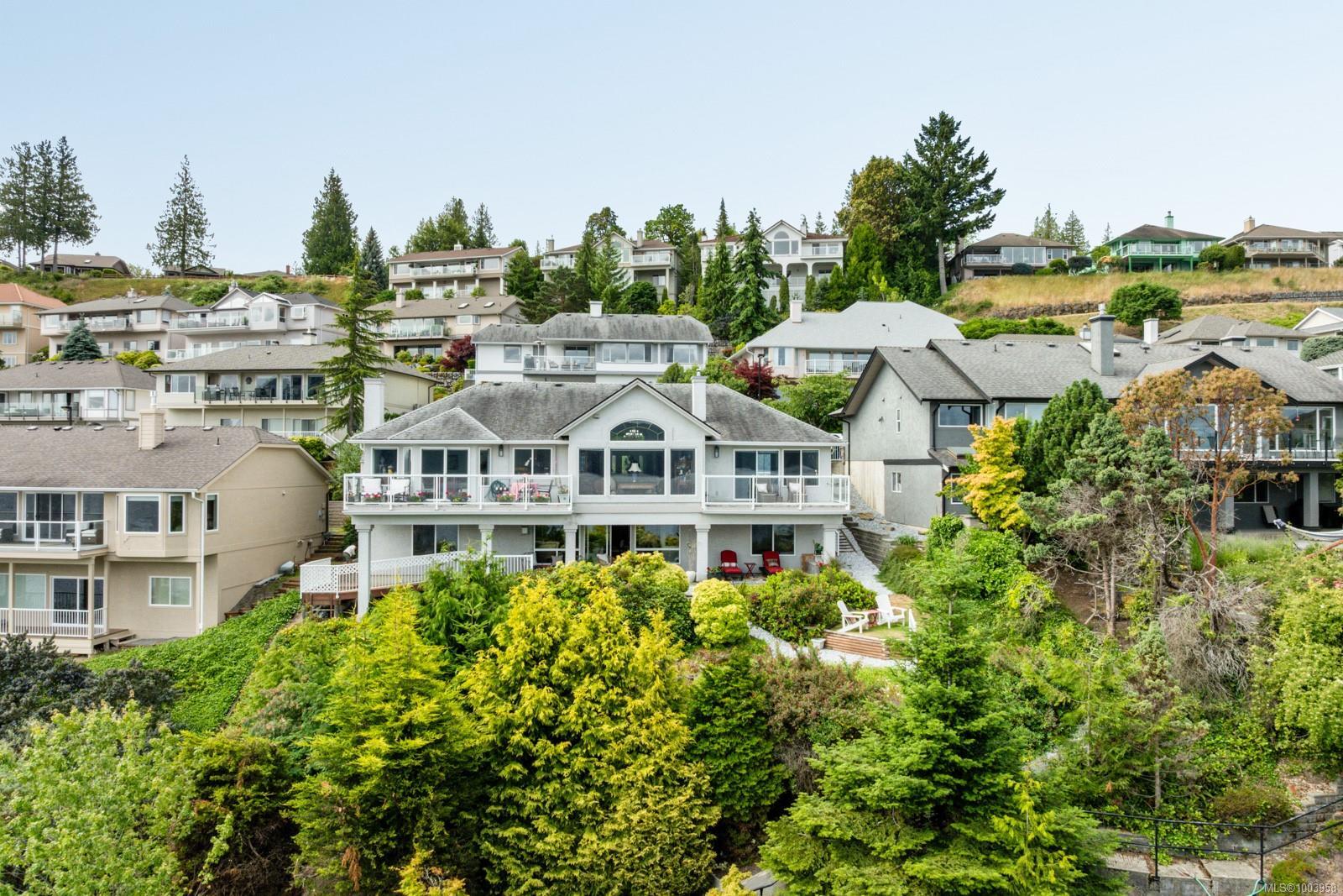 Property Photo: 515 Marine View S BC V0R 1L1