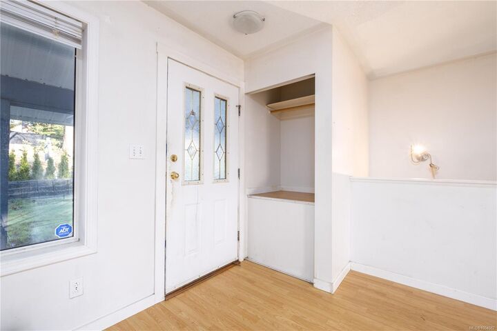 Property Photo: 1526 Stag Rd BC V9W 6E4