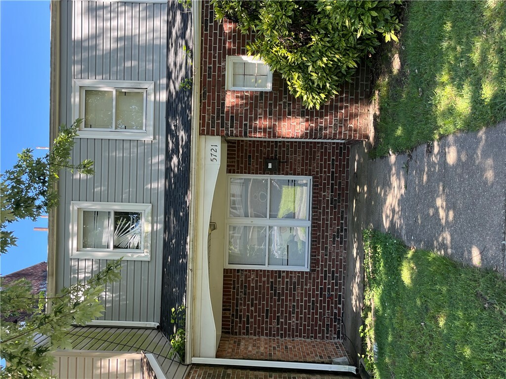 Property Photo: 5721 E Hastings Arch VA 23462