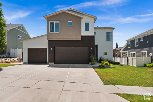 Property Photo: 1578 E Maple Way UT 84040
