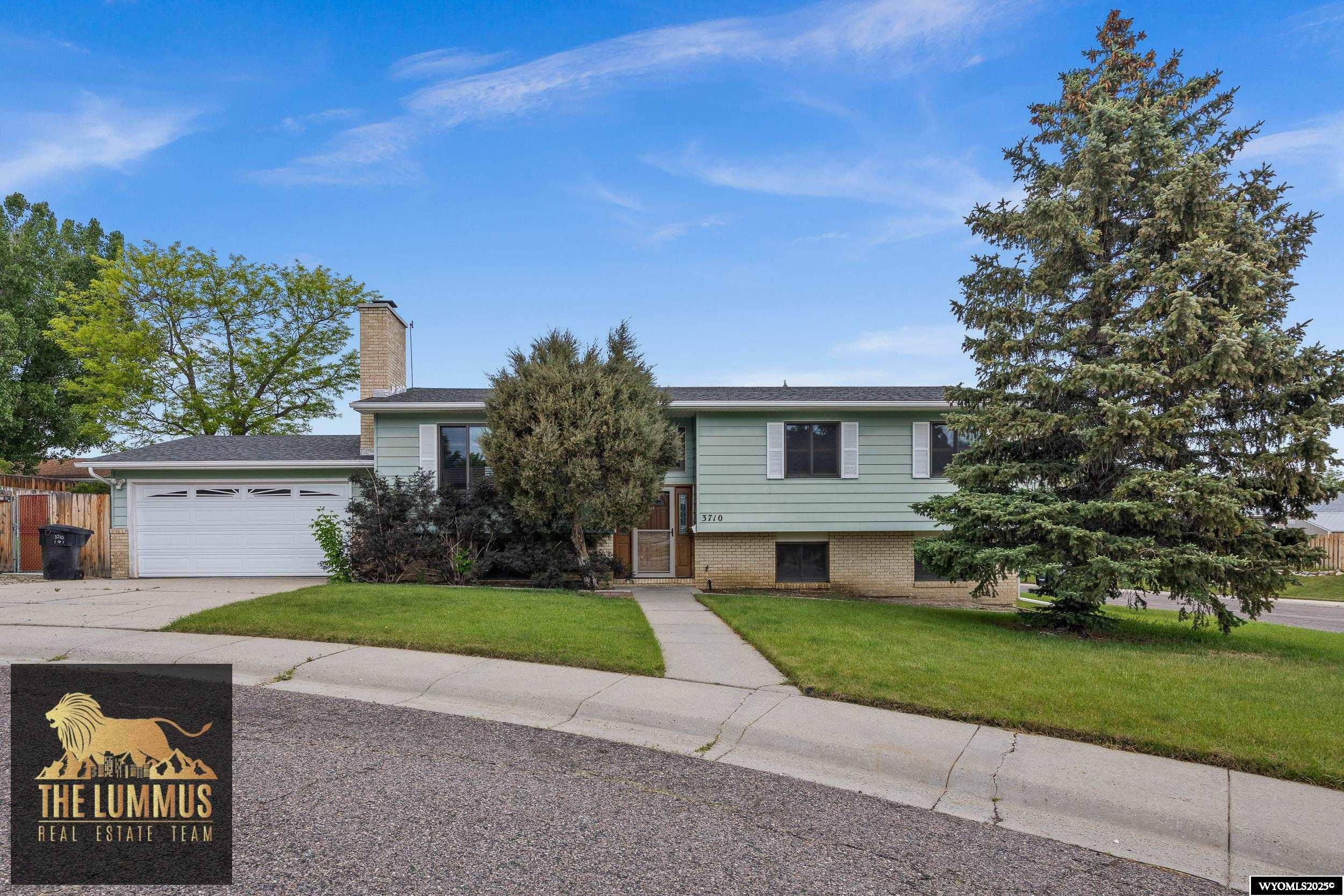 Property Photo:  3710 Arroyo Drive  WY 82604 