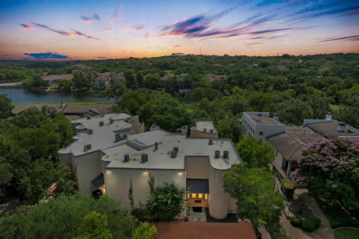 Property Photo: 1 Crystal Springs Court Court H TX 78738