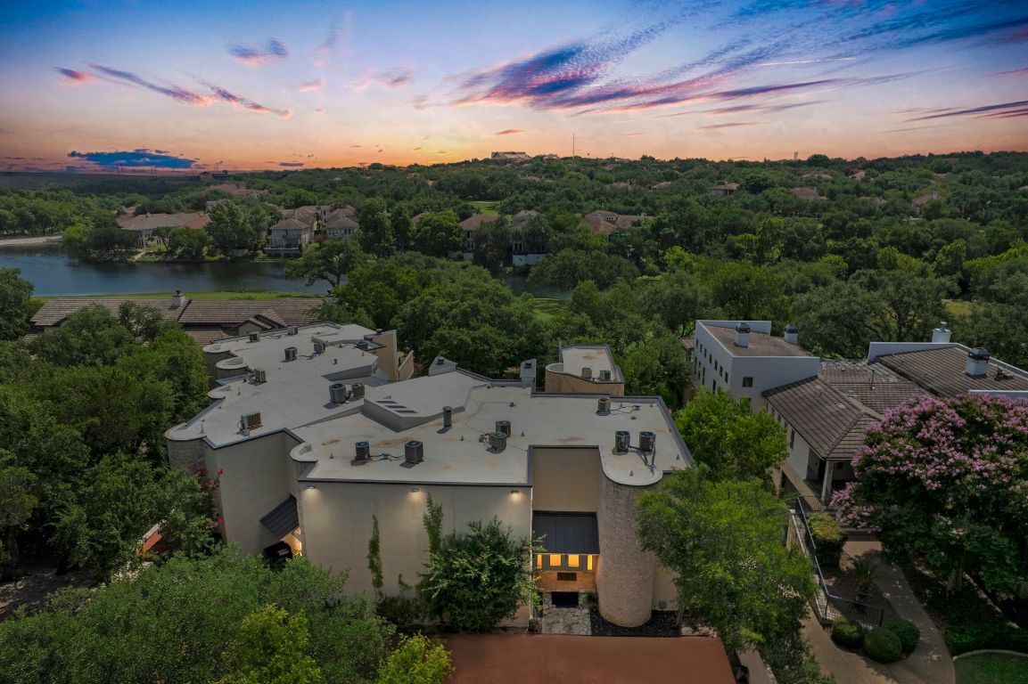 Property Photo: 1 Crystal Springs Court Court H TX 78738