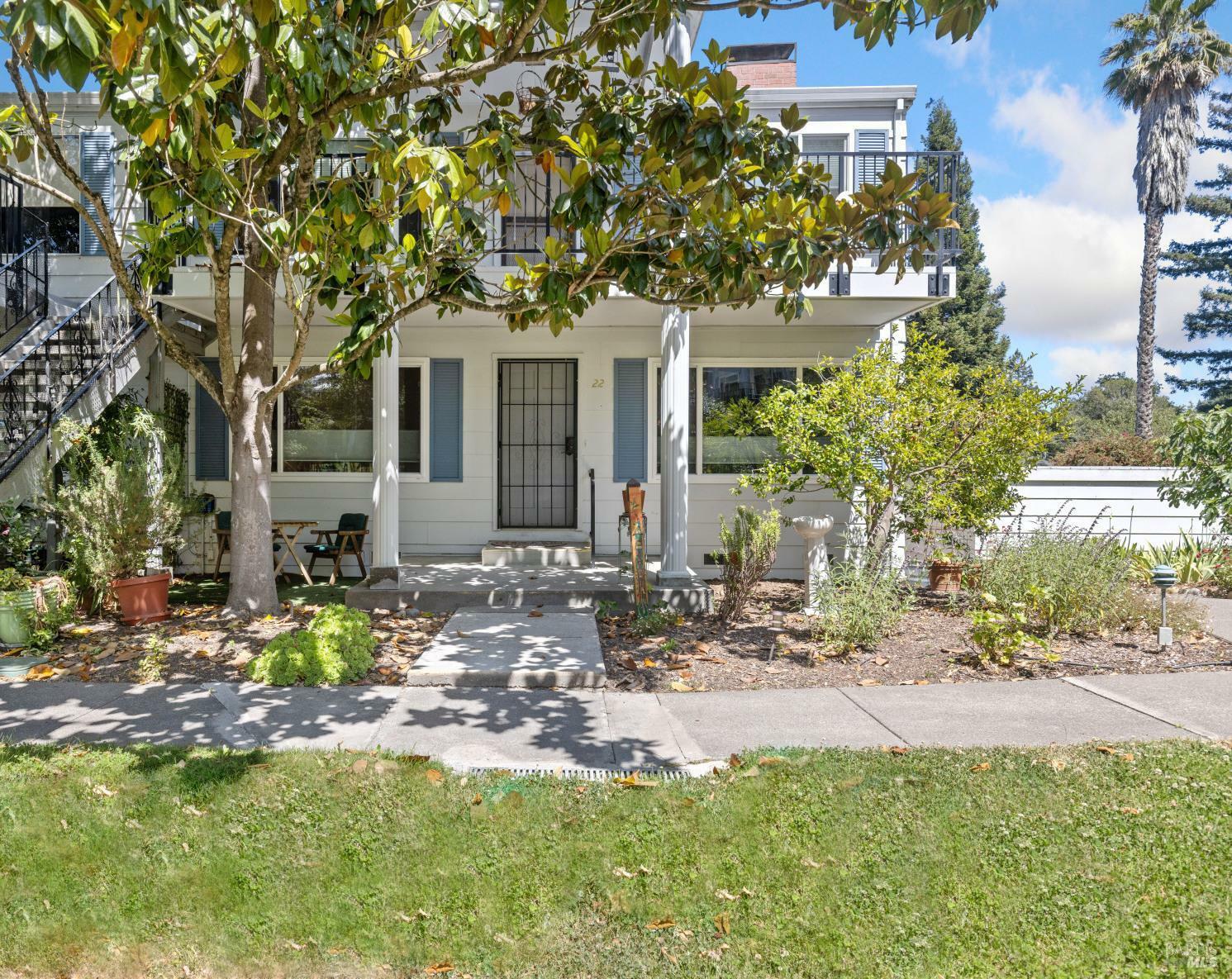 Property Photo: 7771 Healdsburg Avenue 22 CA 95472