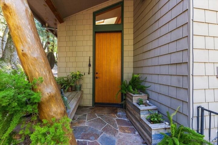 Property Photo:  100 Zachary Lane  CA 95404 