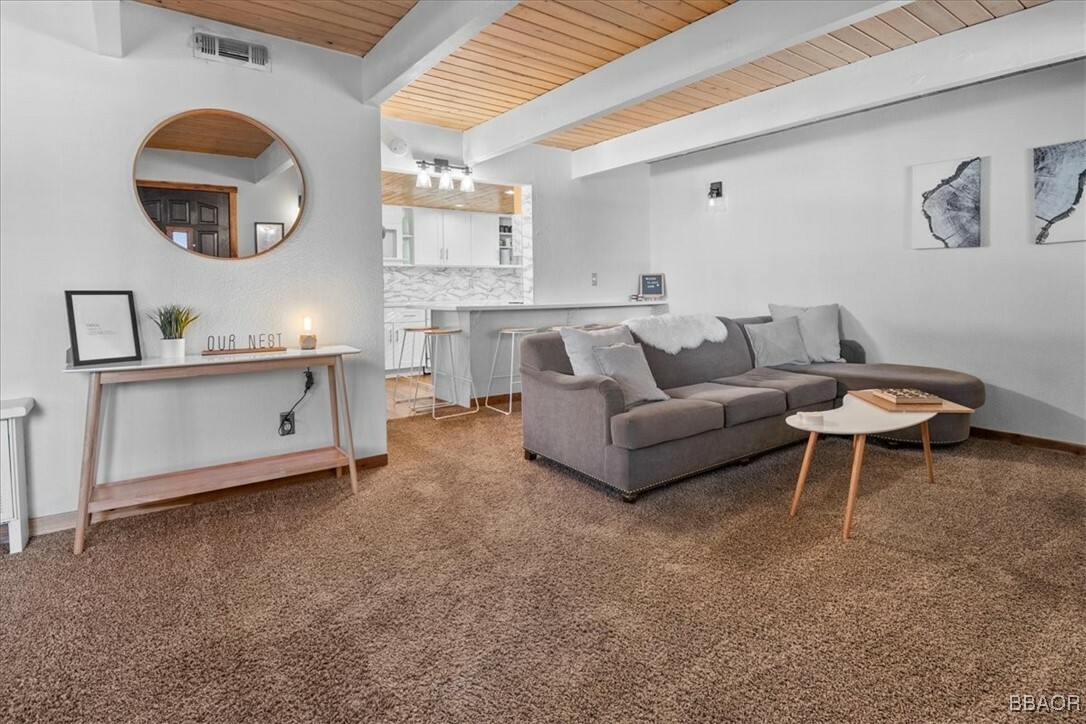 Property Photo: 836 E Mountain View Boulevard CA 92314