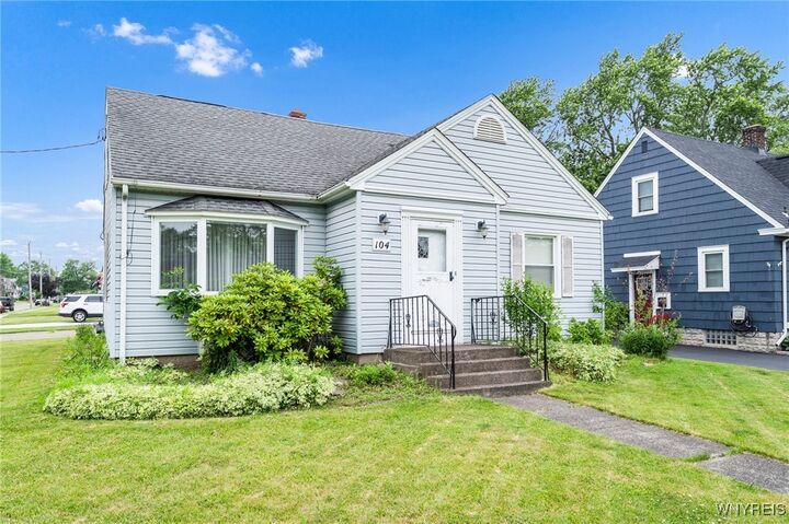 Property Photo: 104 Amsterdam Street NY 14150