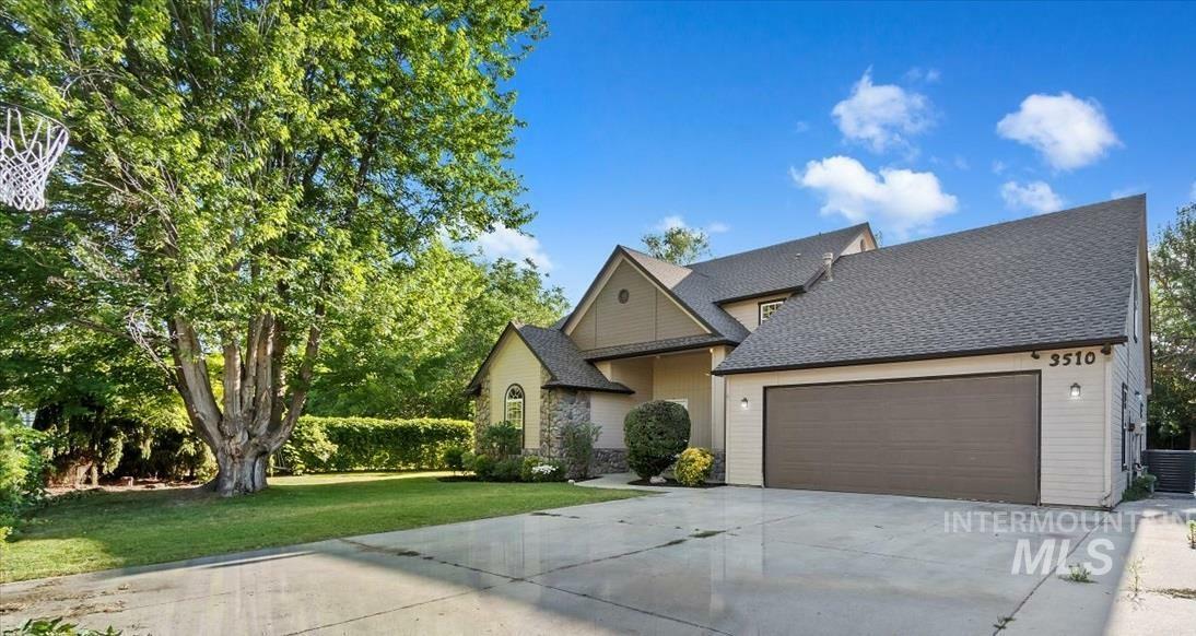 Property Photo:  3510 N North  ID 83703 