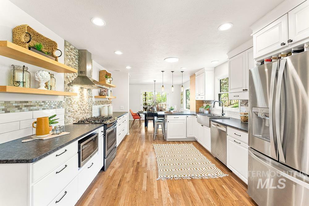 Property Photo:  519 W Braemere Rd  ID 83702 