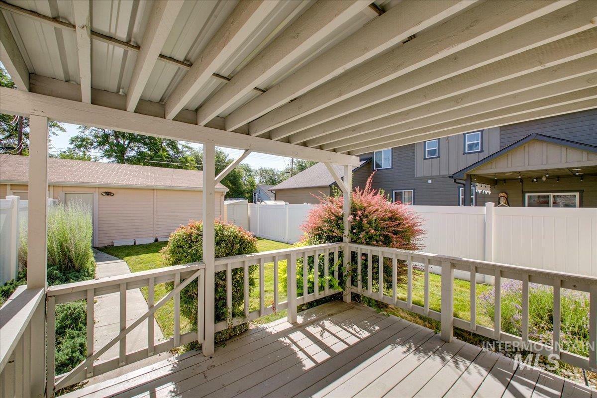 Property Photo:  1522 S Colorado Ave  ID 83706 