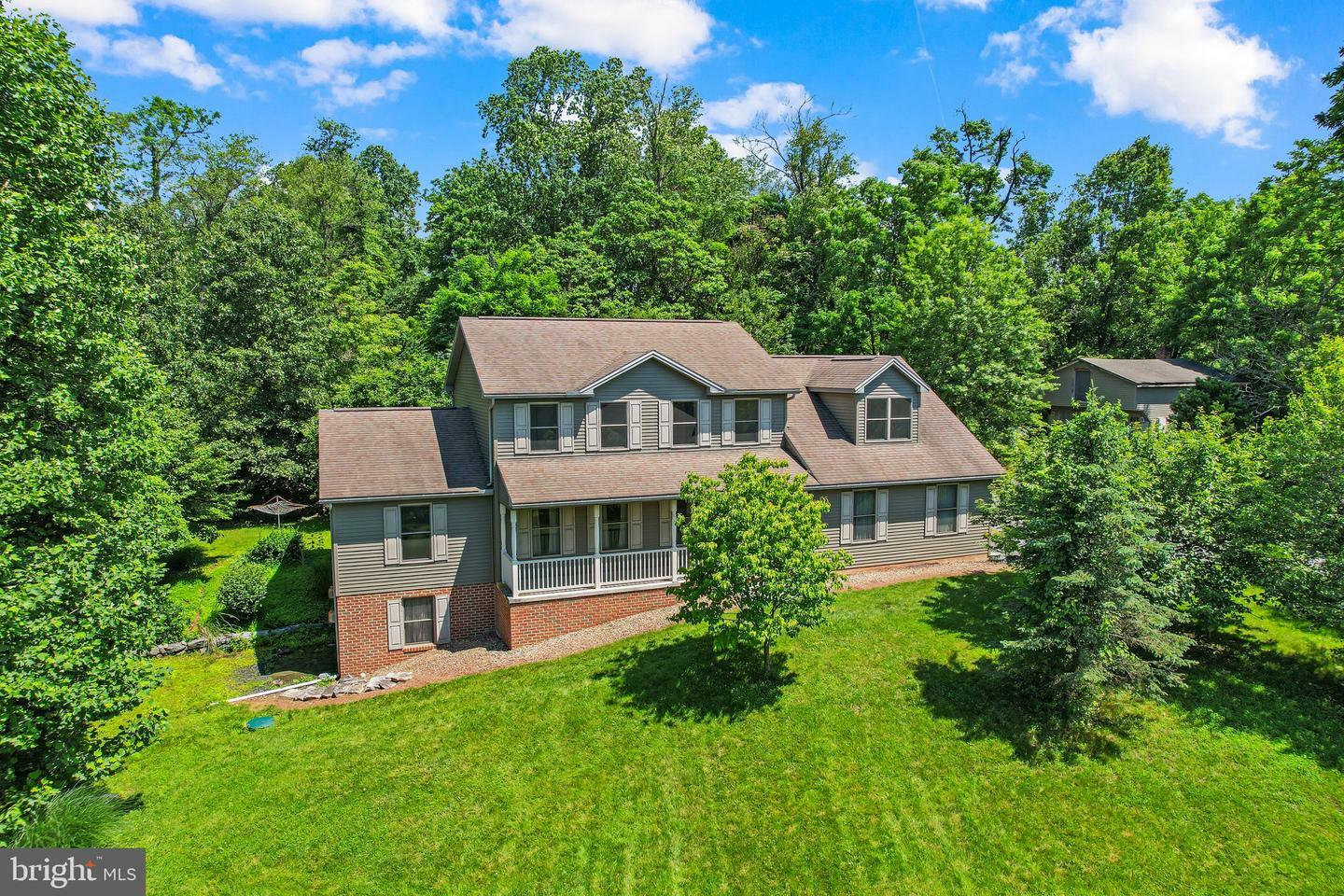 Property Photo: 421 Old Stage Road PA 17339