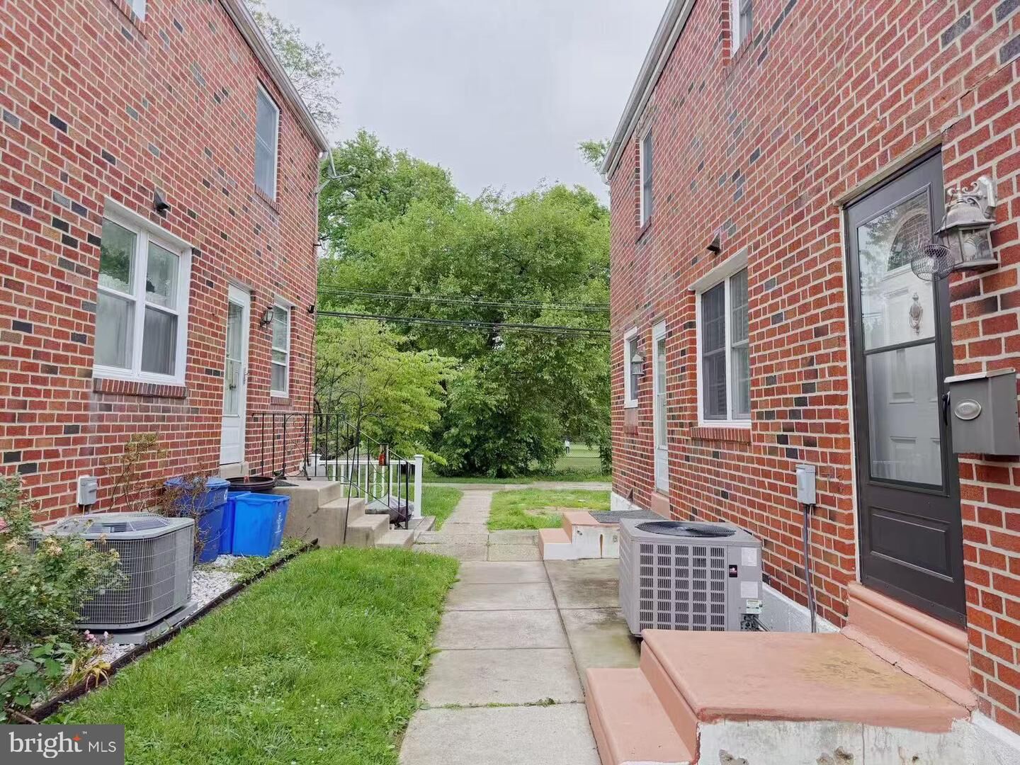 Property Photo:  9235 Outlook Avenue  PA 19114 
