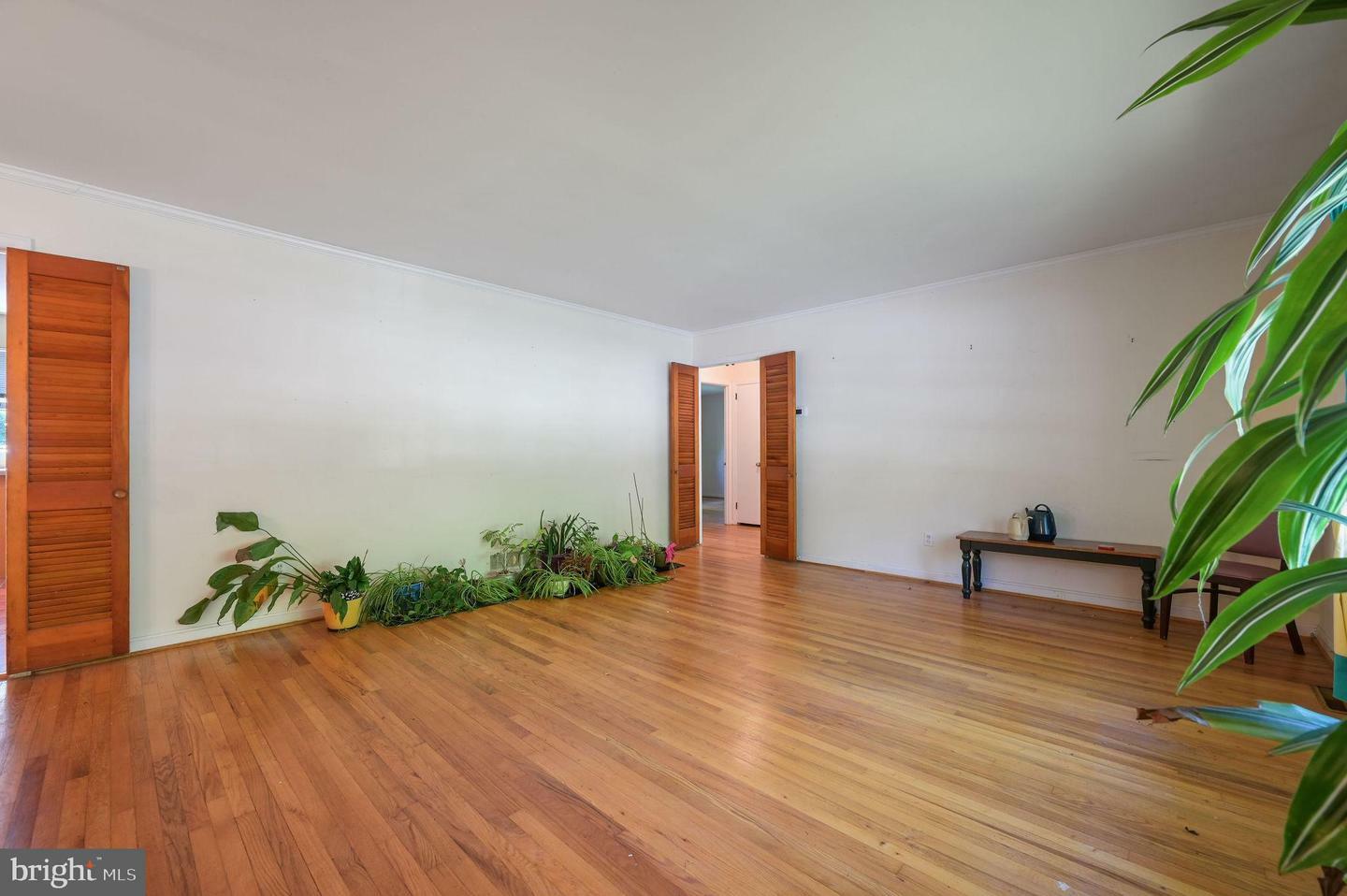 Property Photo:  609 Apple Road  DE 19711 