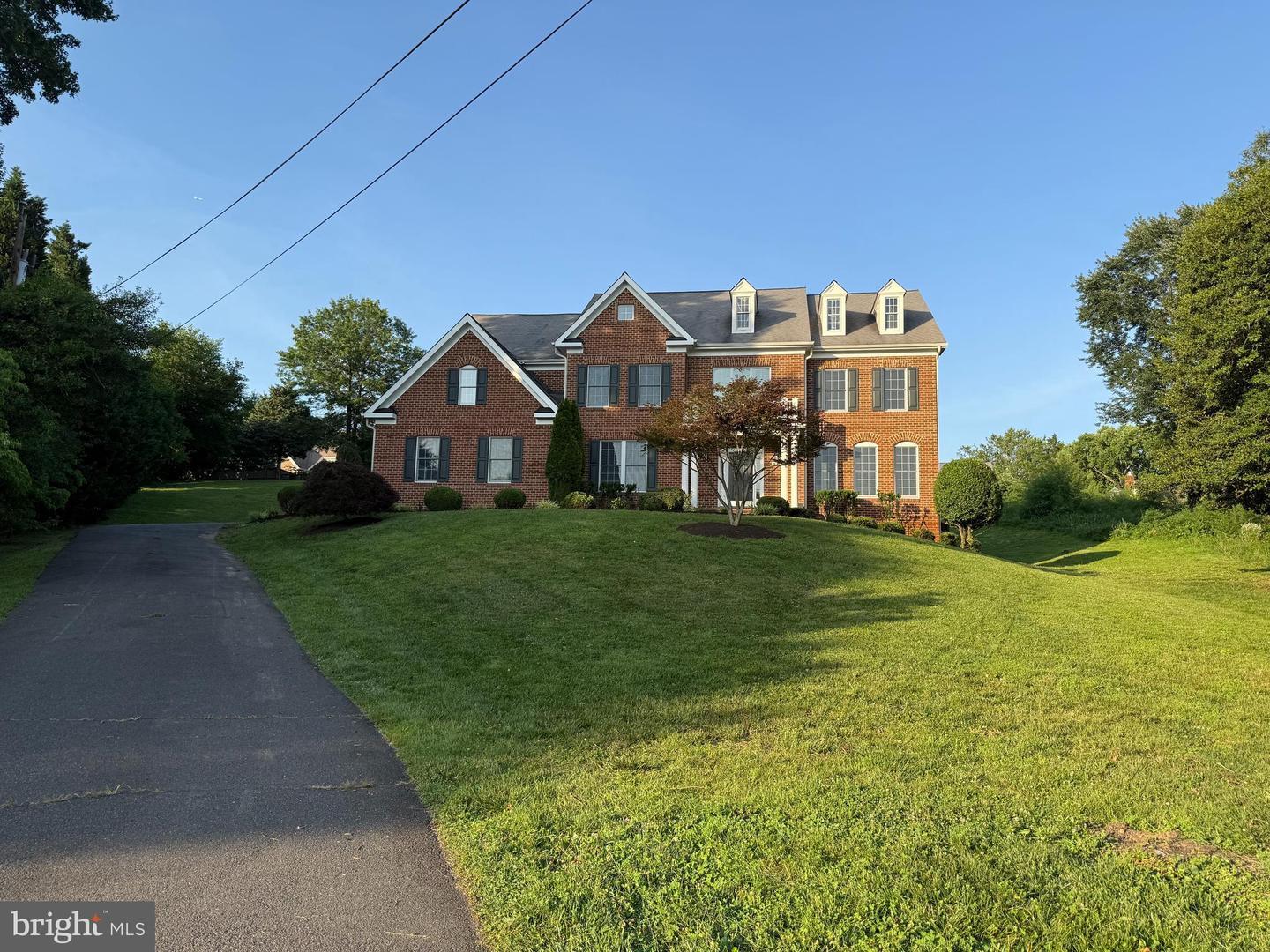 Property Photo: 6634 Brawner Street VA 22101