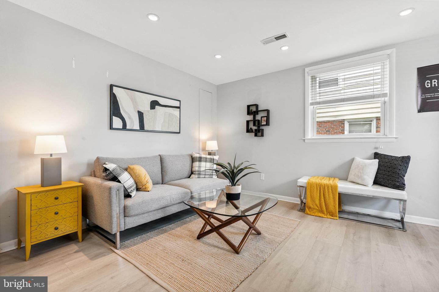 Property Photo:  1430 Brierwood Road  PA 19083 