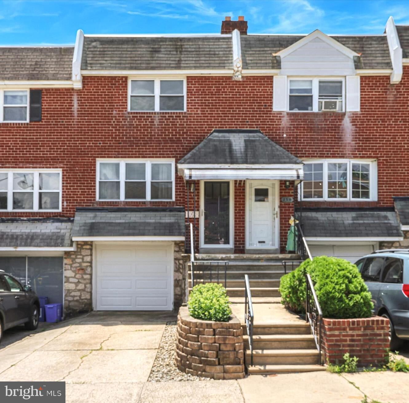 Property Photo:  260 Rock Street  PA 19128 