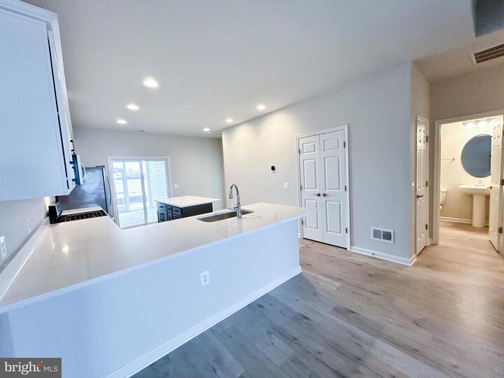 Property Photo:  123 Castaway Place  VA 22603 