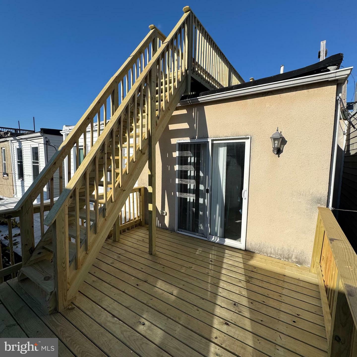 Property Photo: 105 W Ostend Street MD 21230